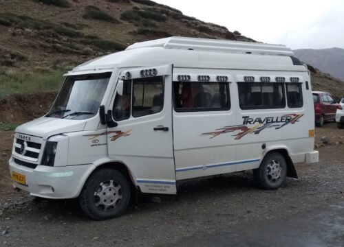 26-Seater Traveller - Varanasi to Vindhyachal