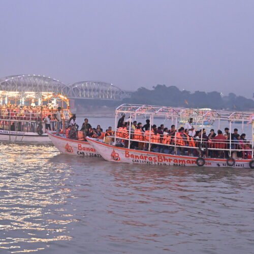 Dev Diwali: Exclusive Boat Bookings in Varanasi