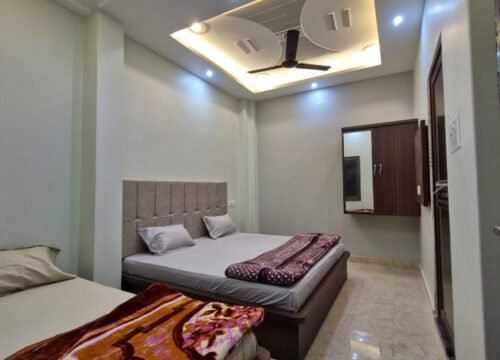 Guest House Near Varanasi Junction Railway Station