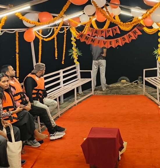 Decorated Boat for Surprise Event – Birthday|Anniversary in Varanasi