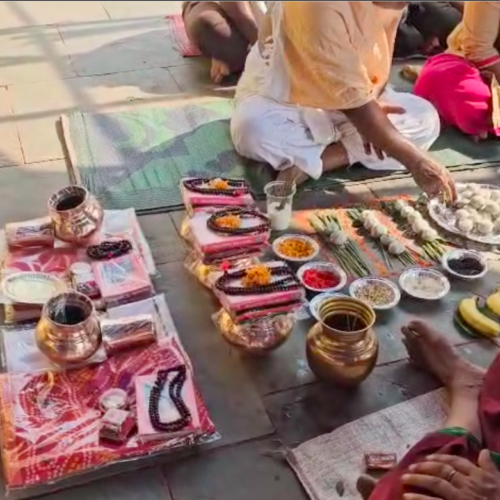 Puja in Kashi